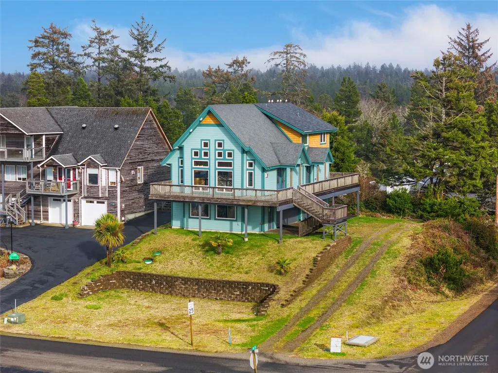 31102 J Place Ocean Park WA 98640