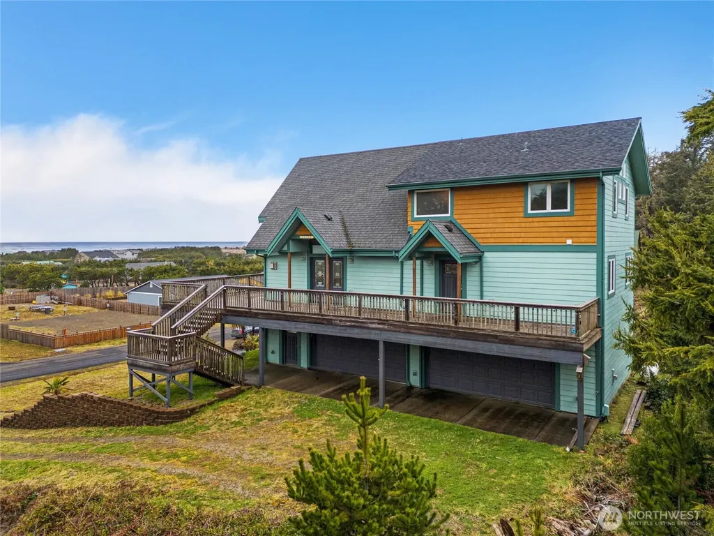 31102 J Place Ocean Park WA 98640