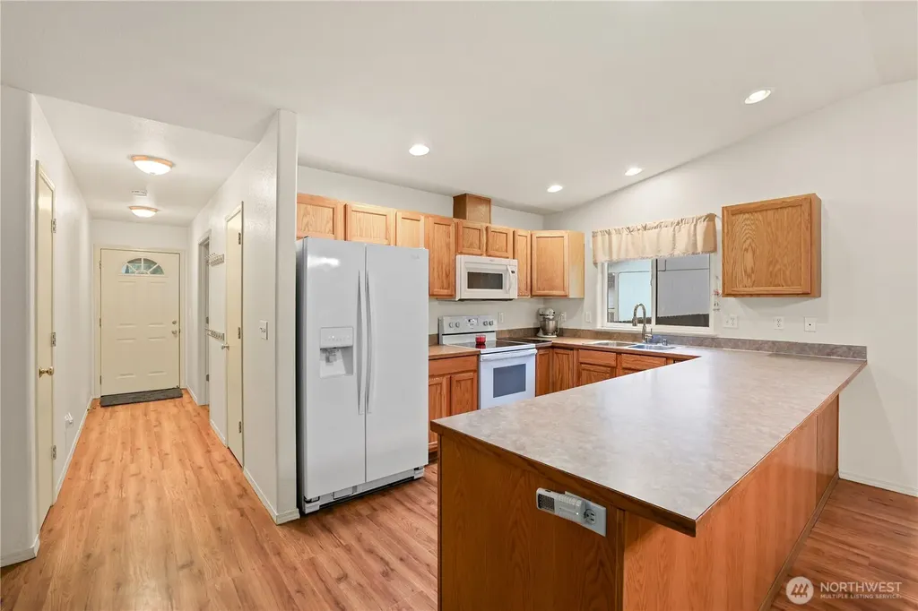 22419 Bluewater Drive SE Yelm WA 98597