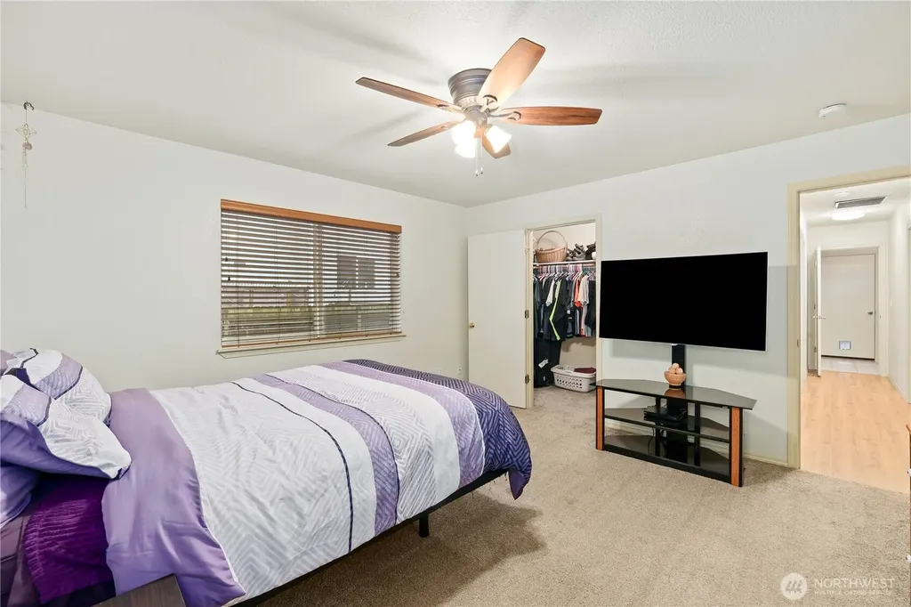 22419 Bluewater Drive SE Yelm WA 98597