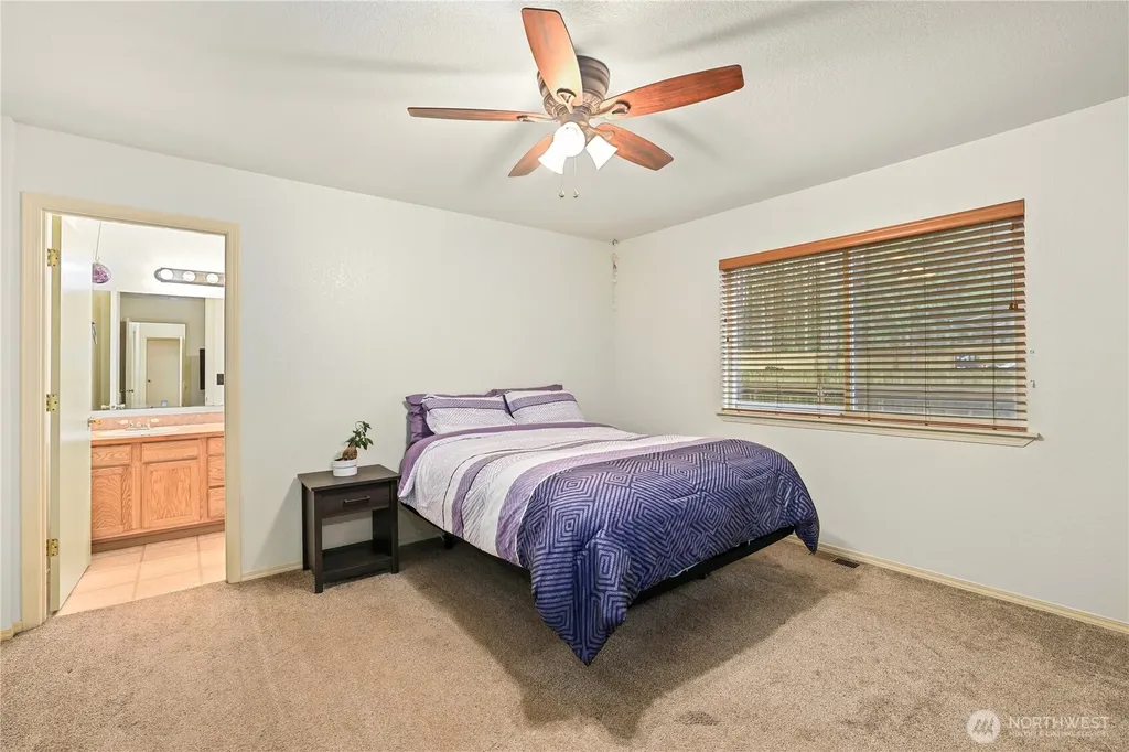 22419 Bluewater Drive SE Yelm WA 98597