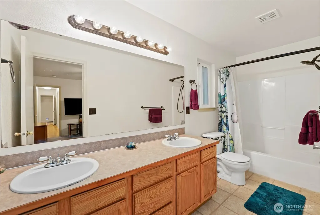22419 Bluewater Drive SE Yelm WA 98597