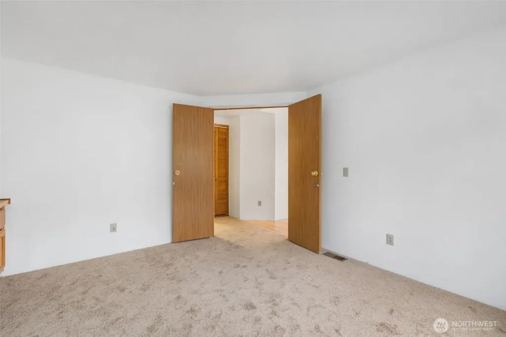 836 Harman Way S Orting WA 98360