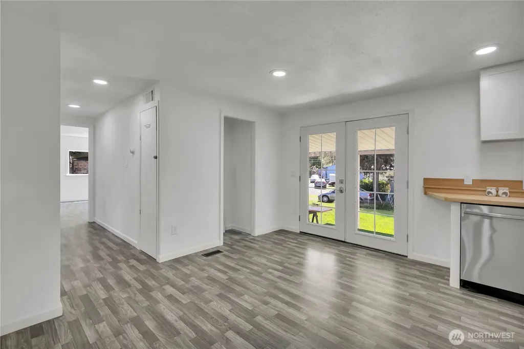 11517 155 Avenue SE Renton WA 98059