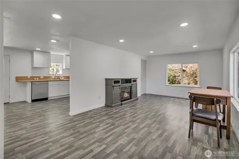 11517 155 Avenue SE Renton WA 98059
