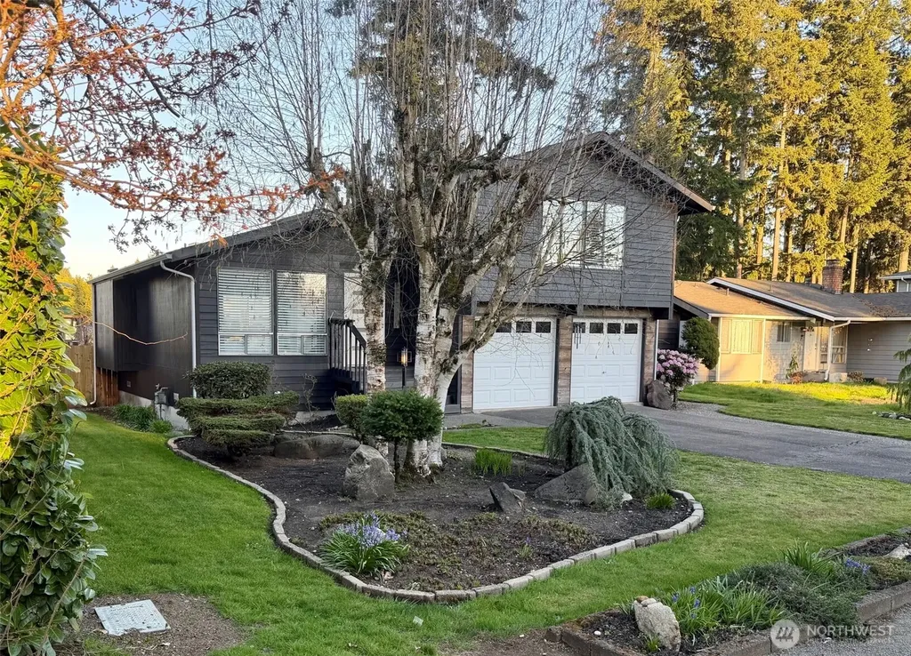 27714 168th Avenue SE Covington WA 98042