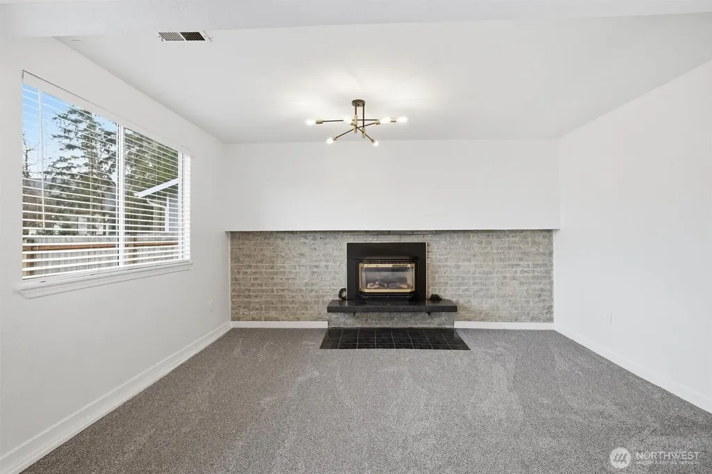 27714 168th Avenue SE Covington WA 98042