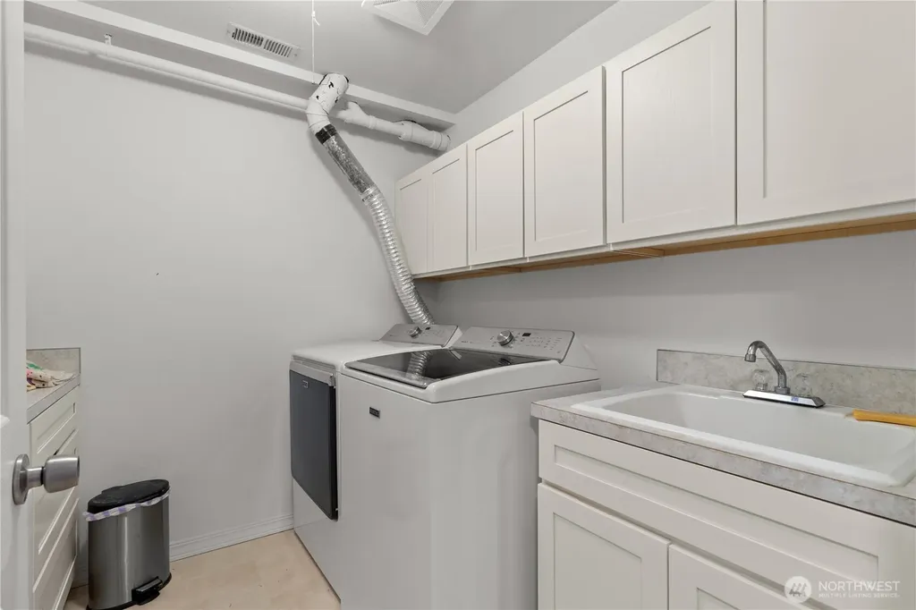 70 N Rim View Place Hoodsport WA 98548