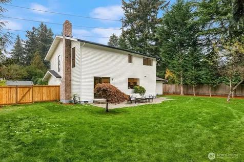 10703 NE 53rd Street Kirkland WA 98033