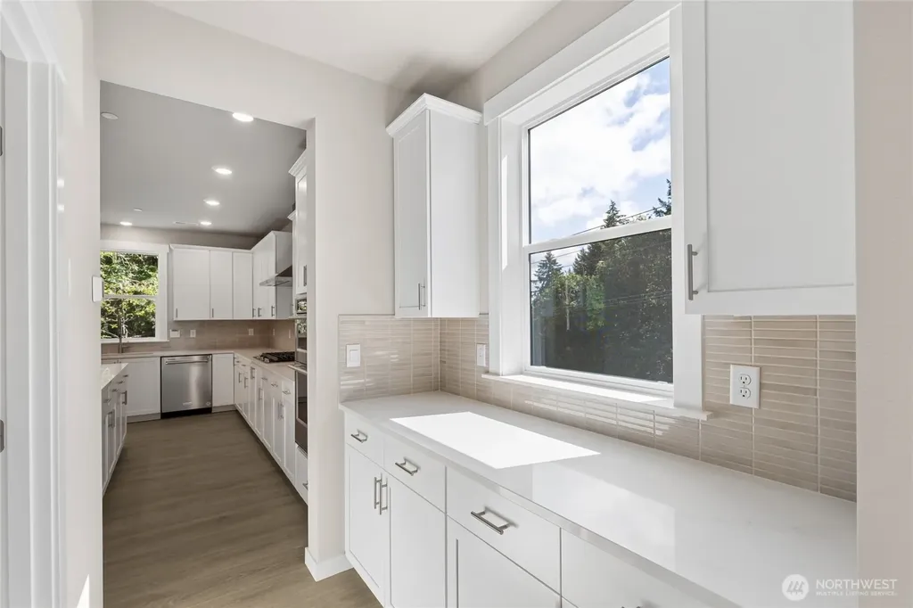 10538 135th Place NE Kirkland WA 98033