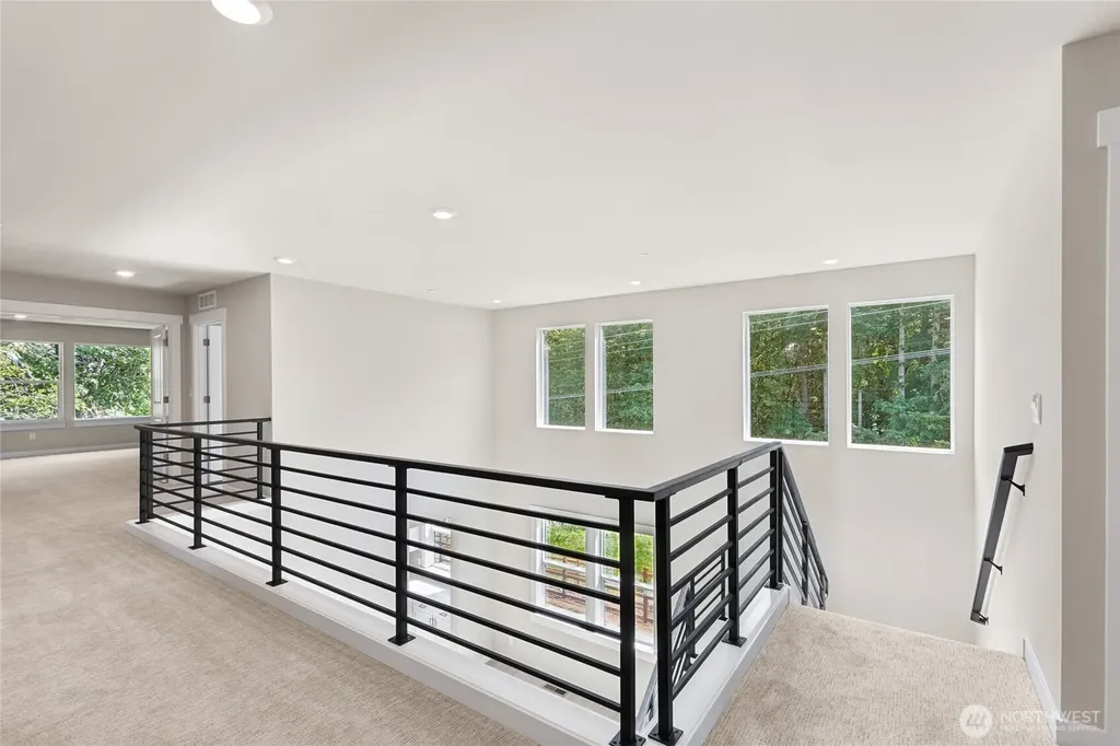 10538 135th Place NE Kirkland WA 98033