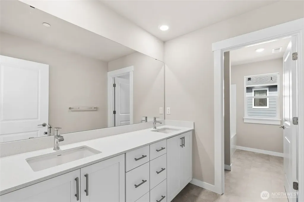 10538 135th Place NE Kirkland WA 98033