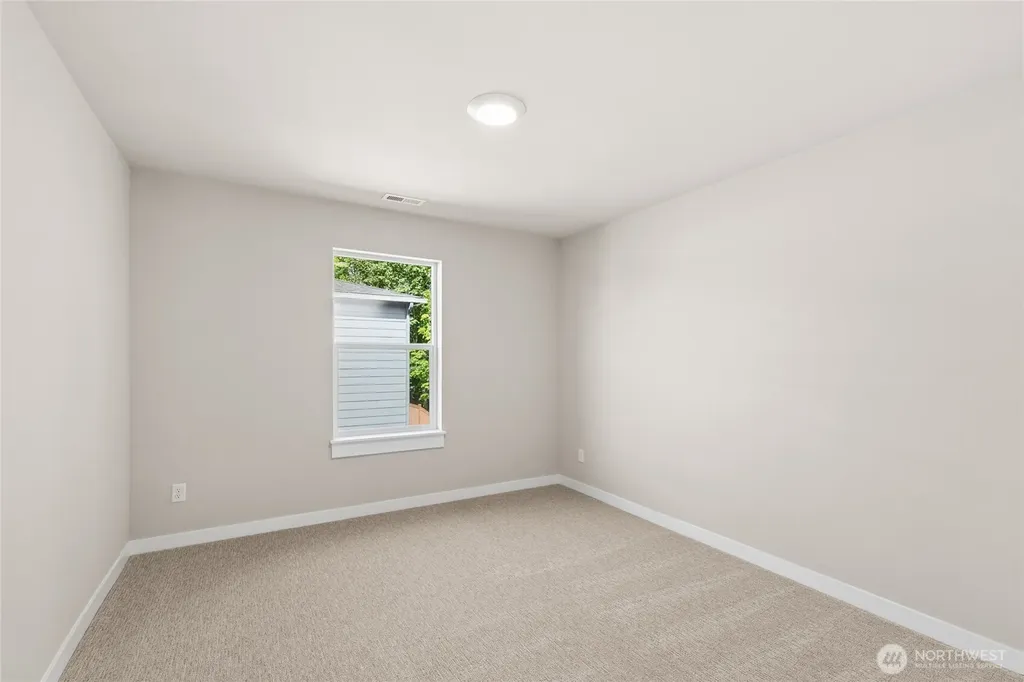 10538 135th Place NE Kirkland WA 98033