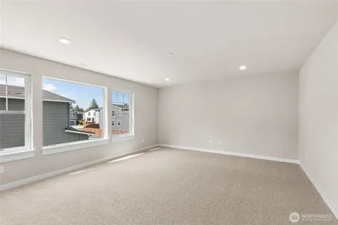 10538 135th Place NE Kirkland WA 98033