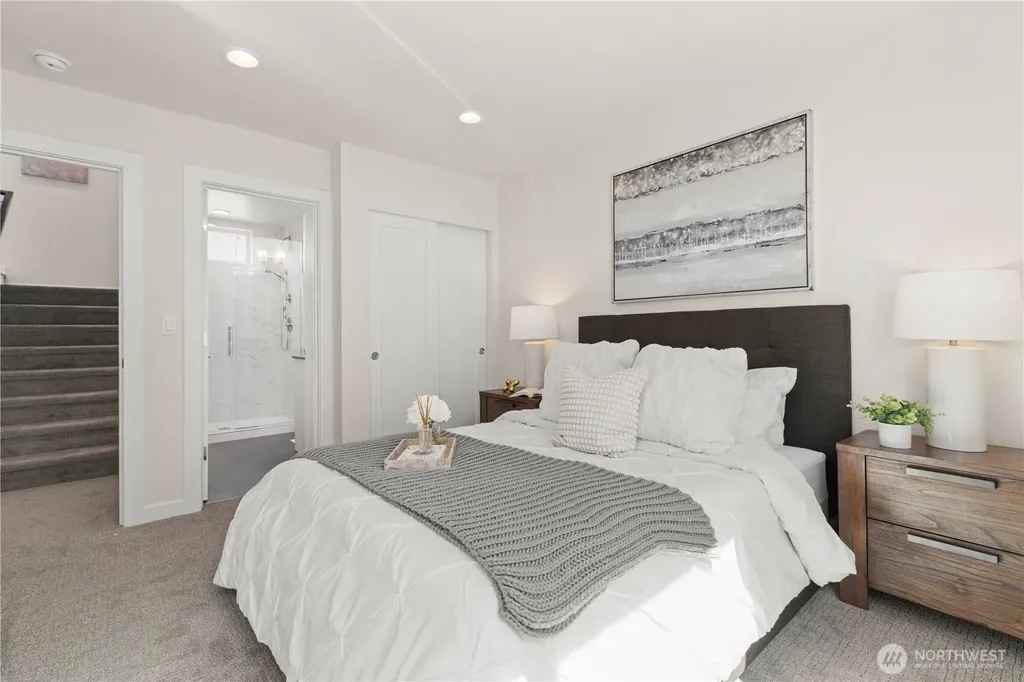 9518 Interlake Avenue N Seattle WA 98103