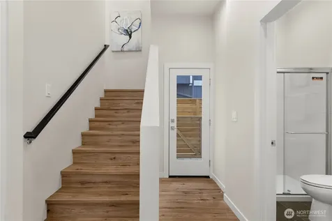 9518 Interlake Avenue N Seattle WA 98103