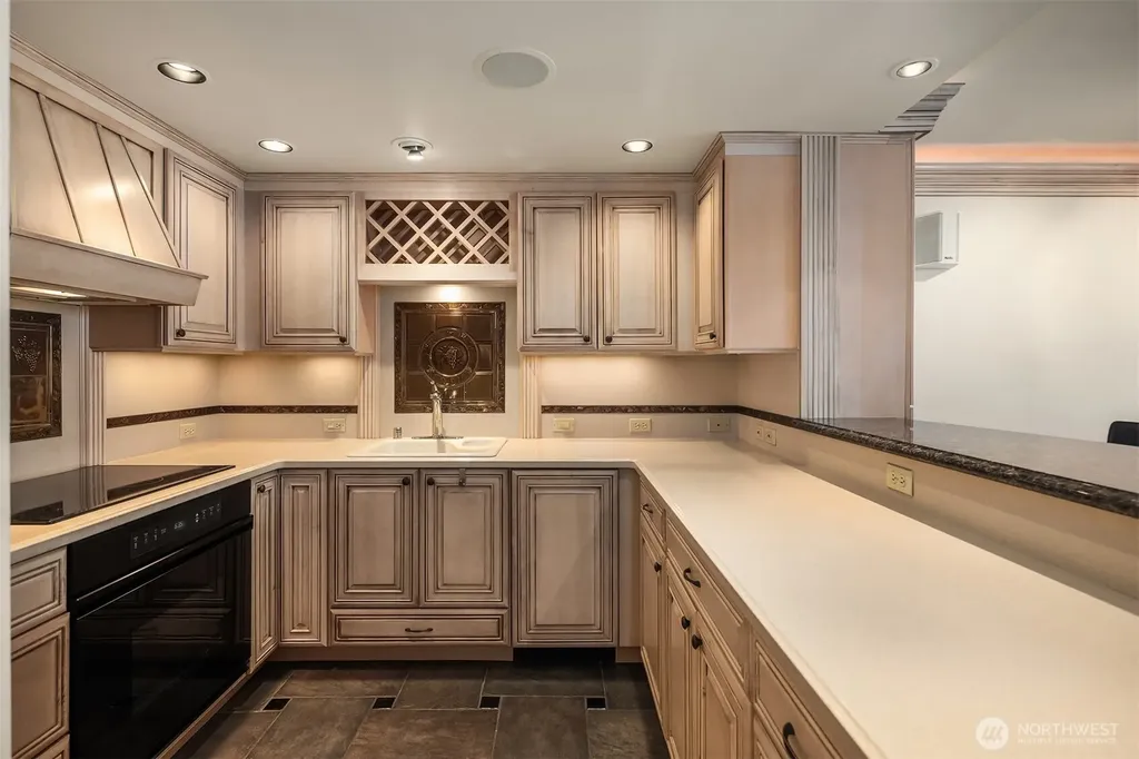 2125 1st Avenue S Seattle WA 98121