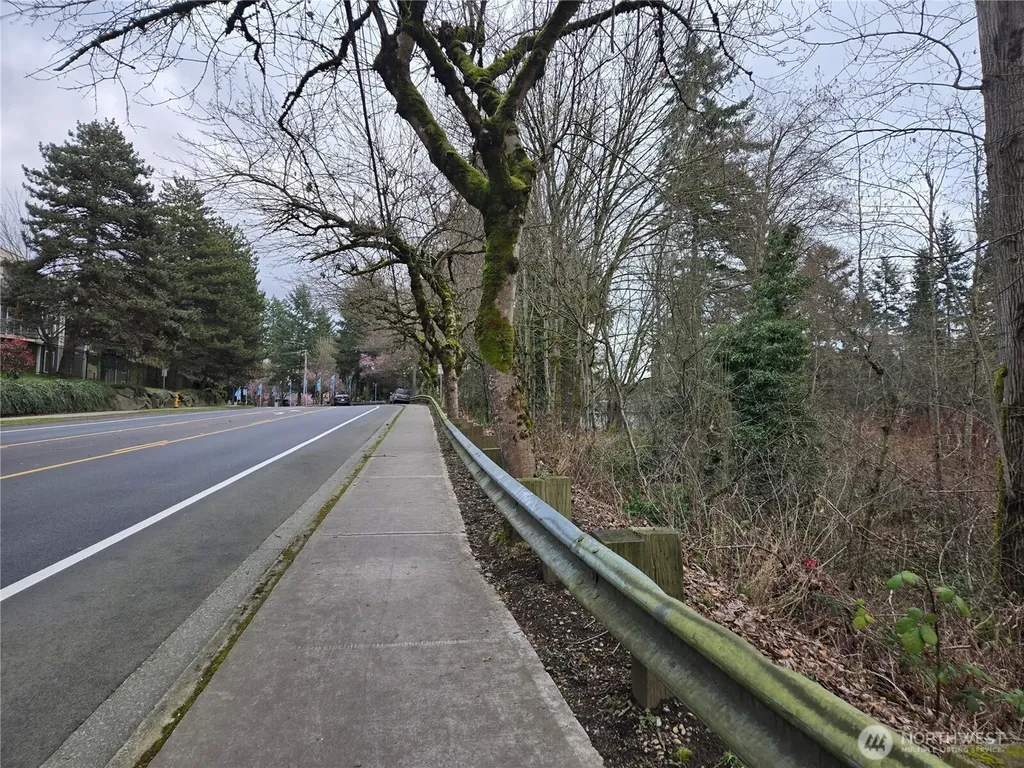 25 S 260th Street Kent WA 98032