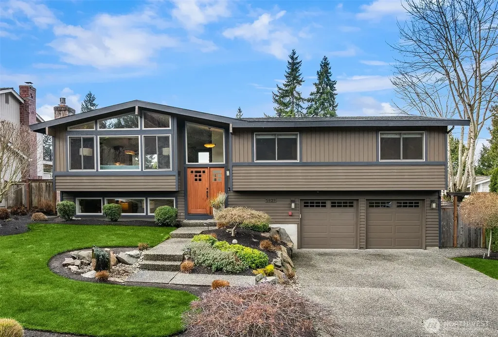 5829 112th Place NE Kirkland WA 98033