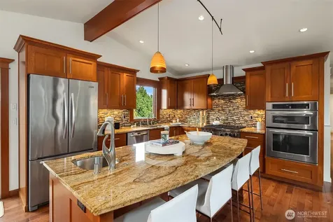 5829 112th Place NE Kirkland WA 98033