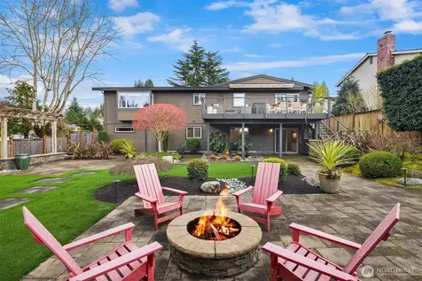 5829 112th Place NE Kirkland WA 98033