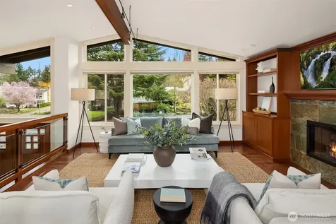 5829 112th Place NE Kirkland WA 98033