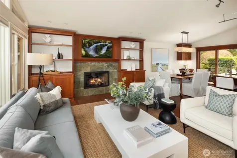 5829 112th Place NE Kirkland WA 98033