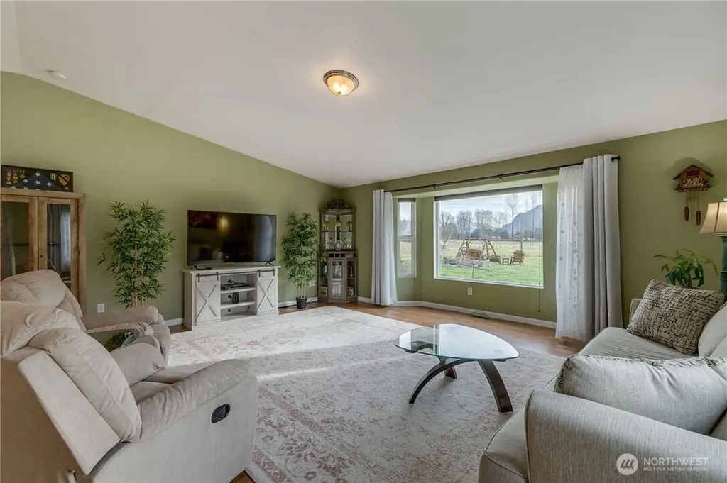 32011 371st Avenue NE Arlington WA 98223