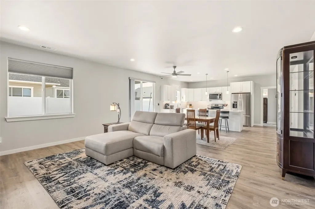 1006 6th Avenue NE Ephrata WA 98823