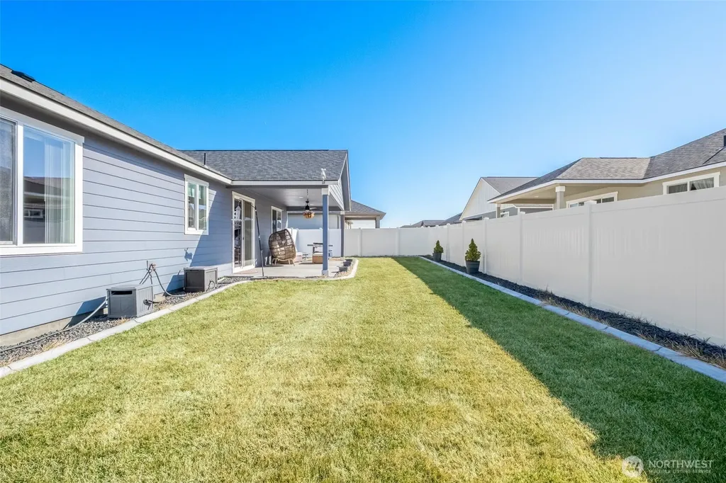1006 6th Avenue NE Ephrata WA 98823