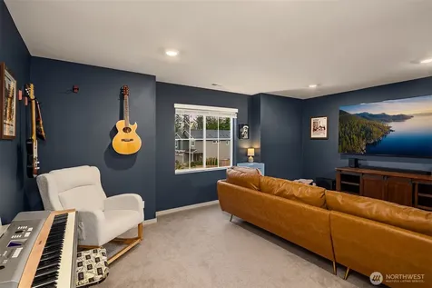 10715 32nd Street NE Lake Stevens WA 98258