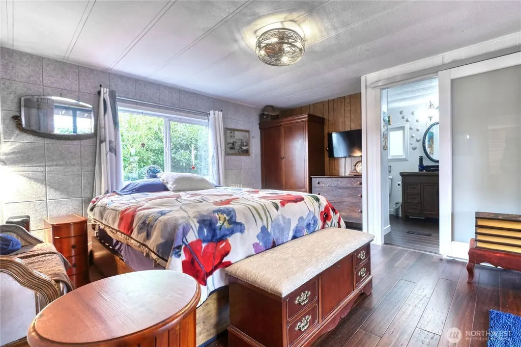 1555 Panorama Drive Point Roberts WA 98281