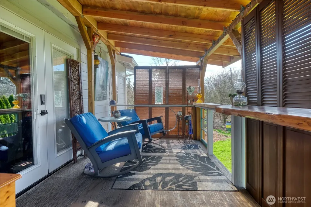 1555 Panorama Drive Point Roberts WA 98281