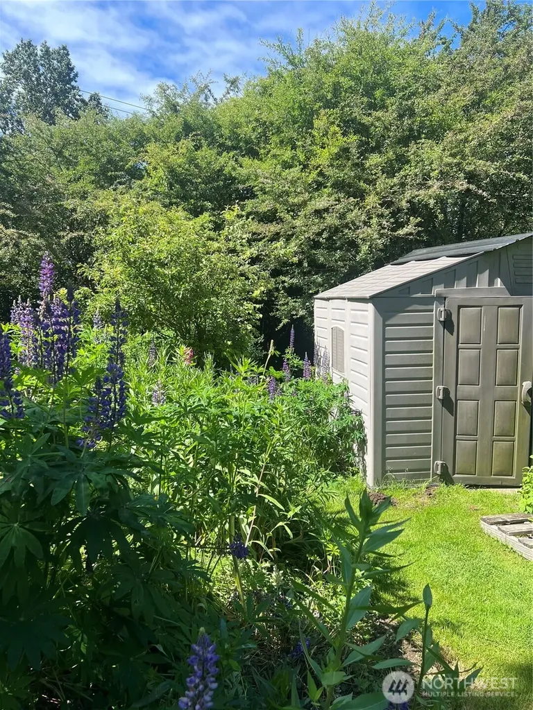 1555 Panorama Drive Point Roberts WA 98281
