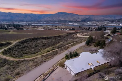 71 Blue Grade Road East Wenatchee WA 98802