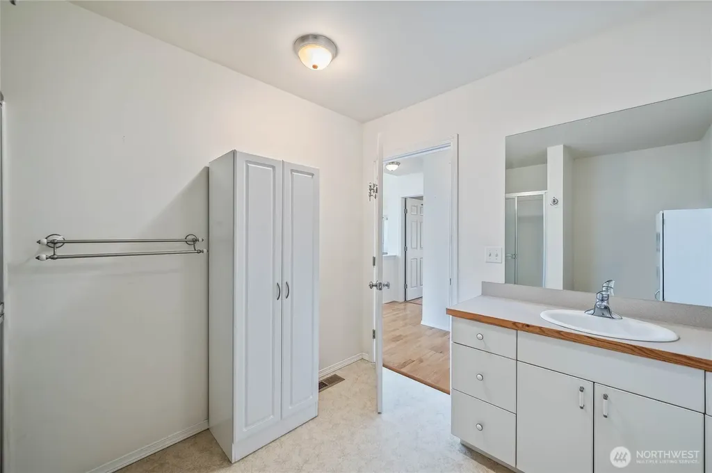 20000 S Lakeshore Road Chelan WA 98816