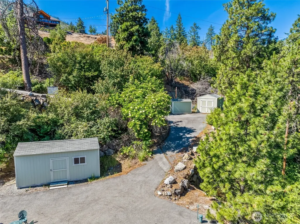 20000 S Lakeshore Road Chelan WA 98816