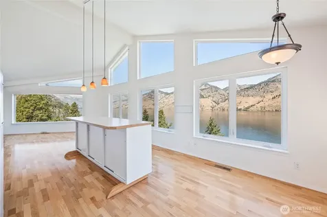 20000 S Lakeshore Road Chelan WA 98816