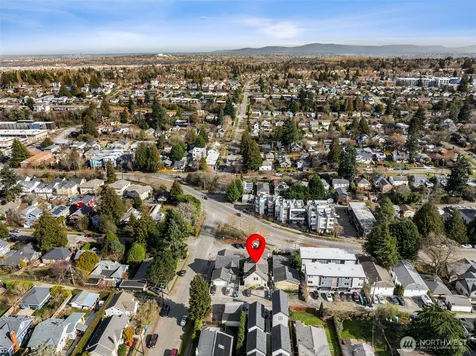 5907 40th Avenue SW Seattle WA 98136