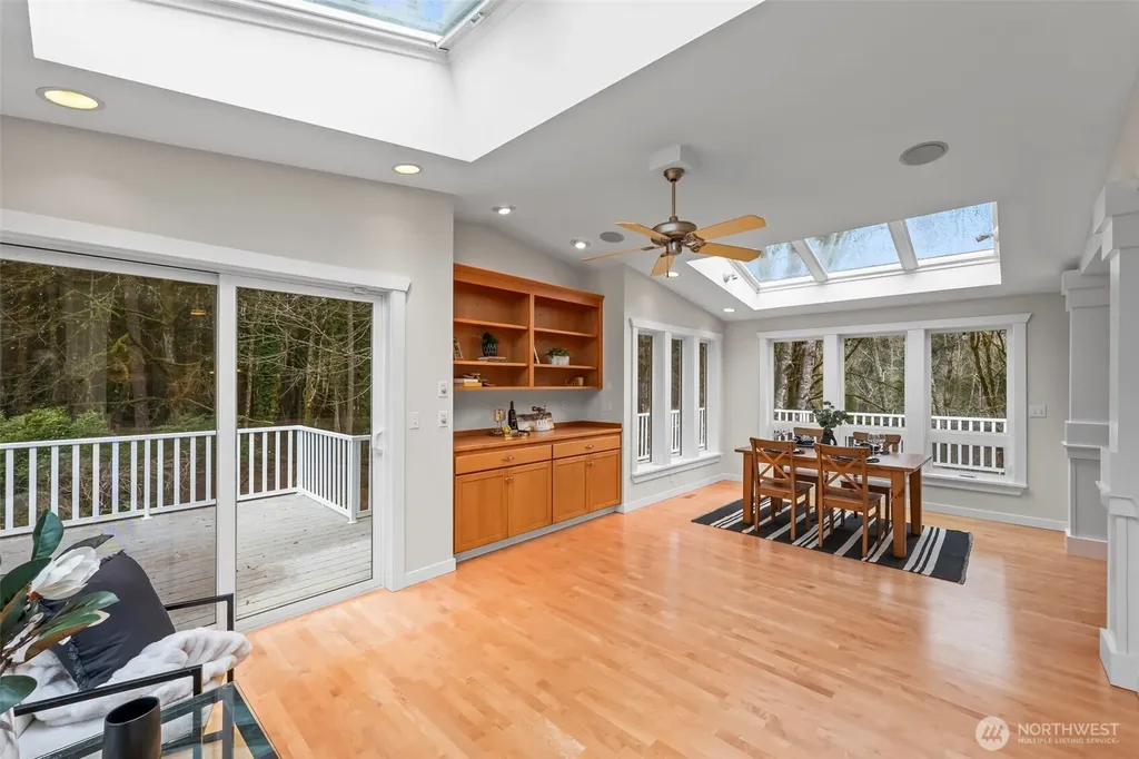 8711 92nd Street NW Gig Harbor WA 98332