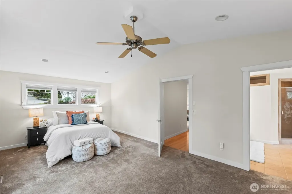 8711 92nd Street NW Gig Harbor WA 98332