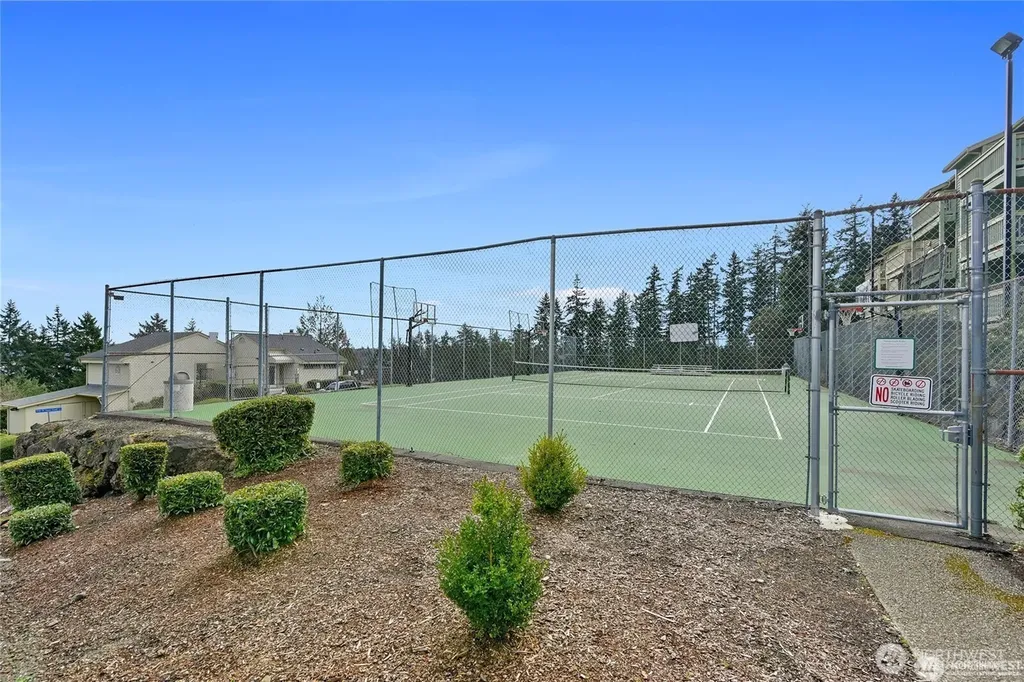 1700 W Sunn Fjord Lane Bremerton WA 98312