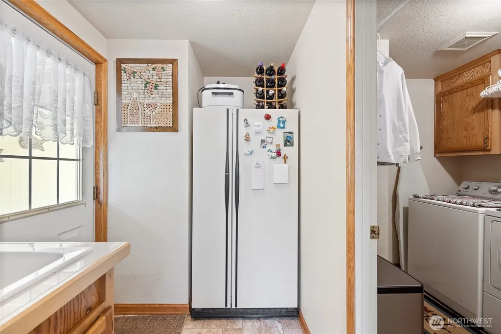 836 Harman Way S Orting WA 98360