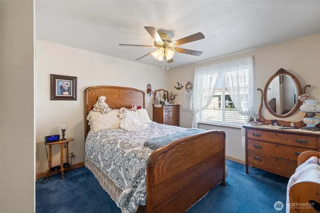 836 Harman Way S Orting WA 98360