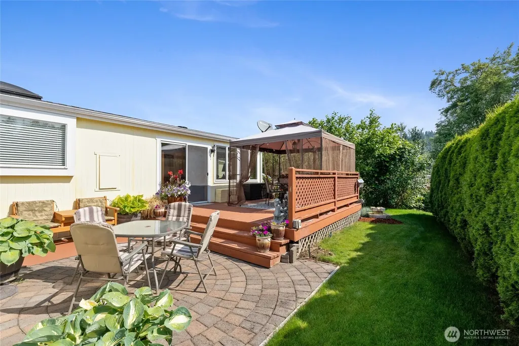 836 Harman Way S Orting WA 98360