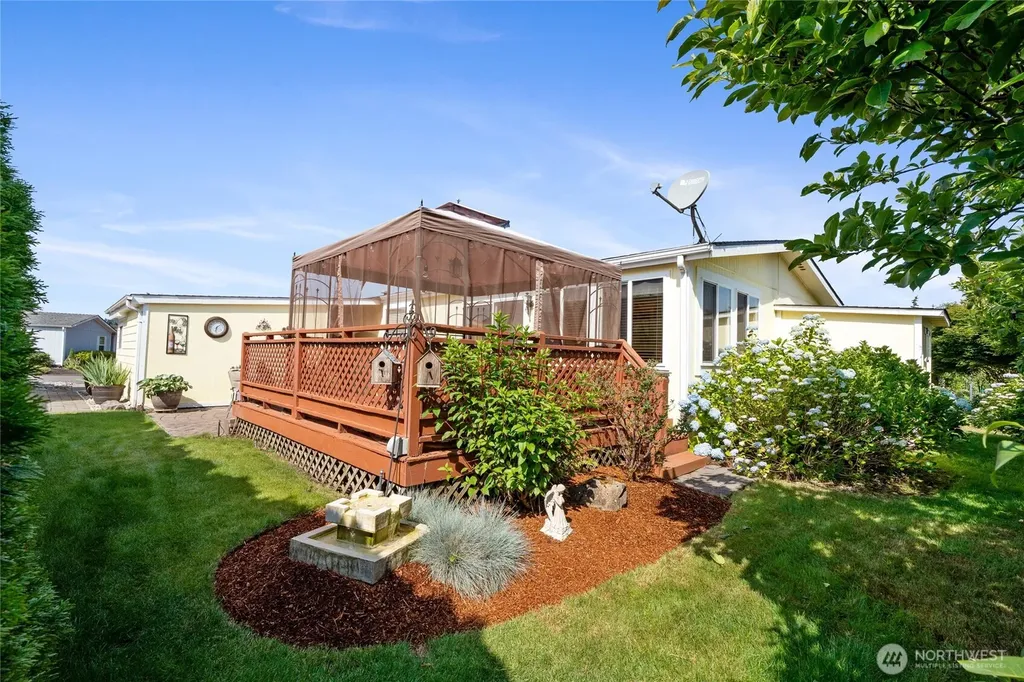 836 Harman Way S Orting WA 98360