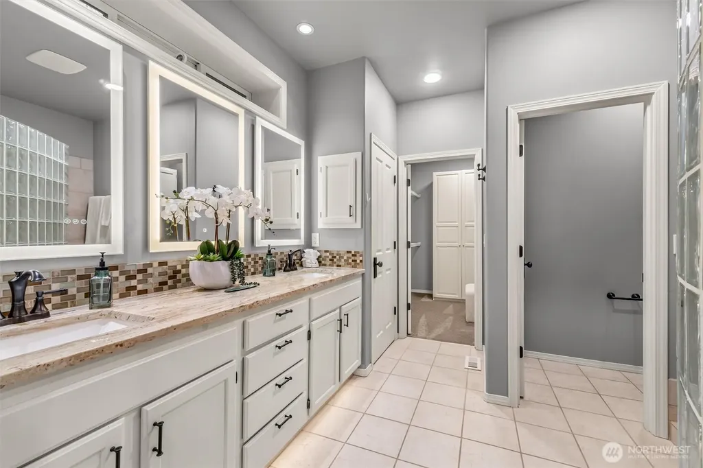 16432 57th Avenue SE Snohomish WA 98296