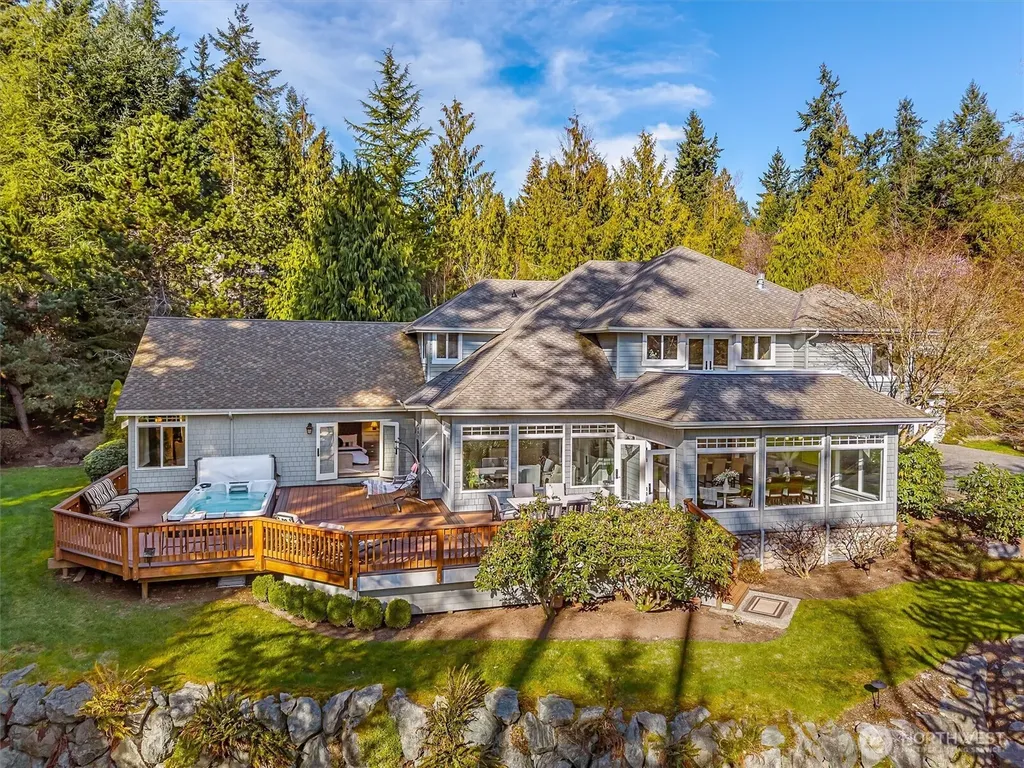 16432 57th Avenue SE Snohomish WA 98296