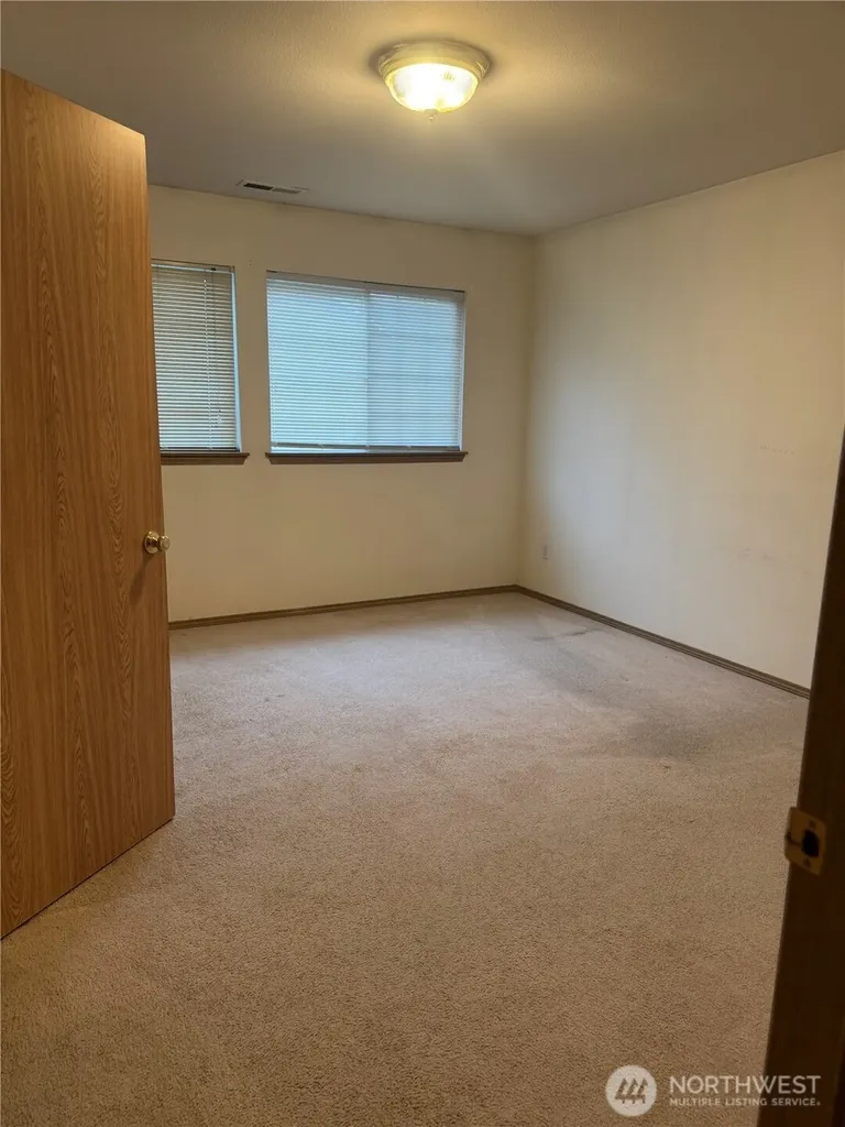 4825 43rd Lane SE Lacey WA 98503
