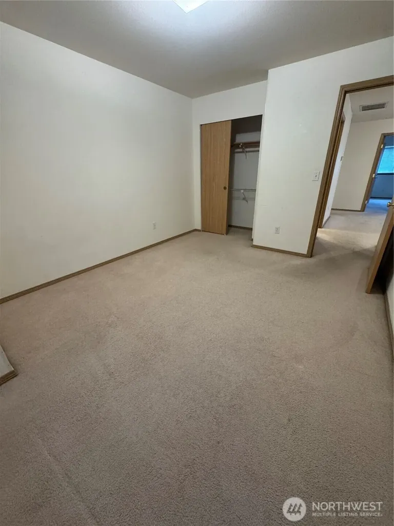 4825 43rd Lane SE Lacey WA 98503